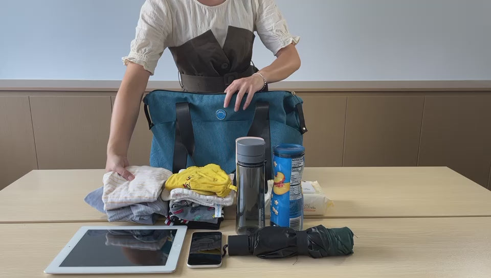 Double-layer travel bag